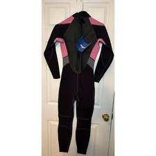 Winning Edge wetsuit. NWT. Size medium