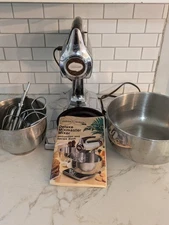 Chrome Sunbeam Deluxe MixMaster Vista 12 Speed mixer complete manual mixers