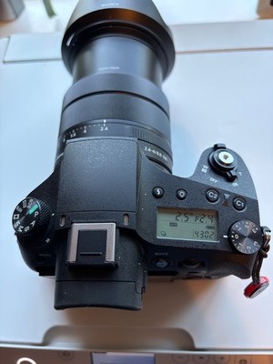 Sony RX10M4 Mark IV 25x Optical Zoom 20.1 MP Exmor RS 4K Digital Bridge Camera