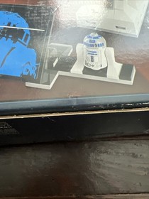 LEGO Star Wars: R2-D2 (10225)