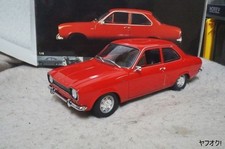 Minichamps Ford ESCORT I STREET 1971 1 18 Mini Car Escort Red