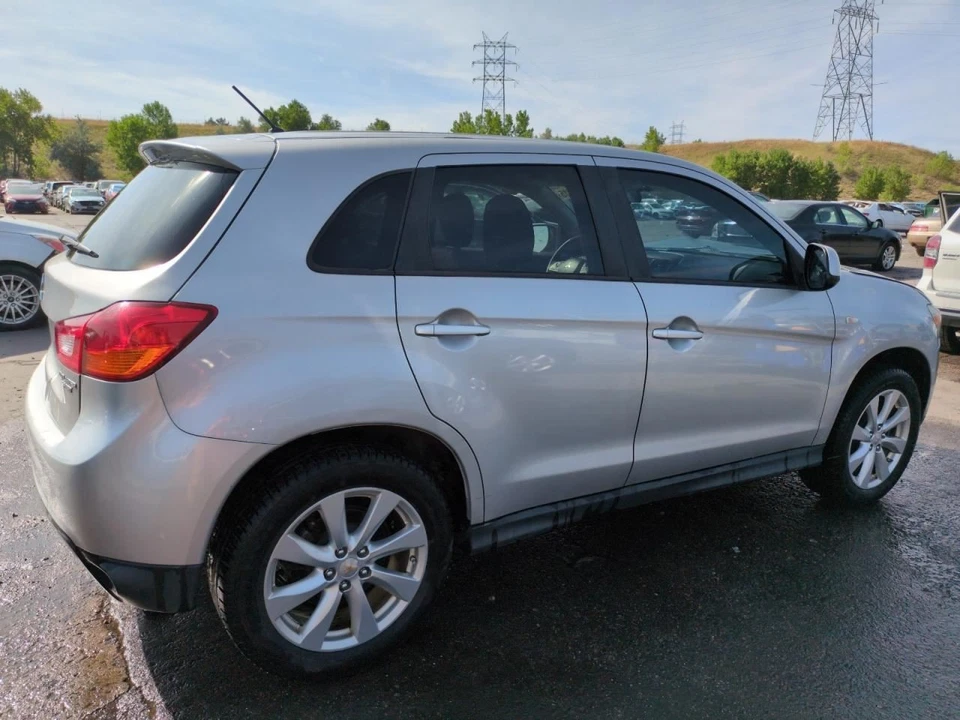 RIGHT FRONT SEAT BELT 7000D858XA 2014-2018 MITSUBISHI OUTLAN SP Foto 3 de 4