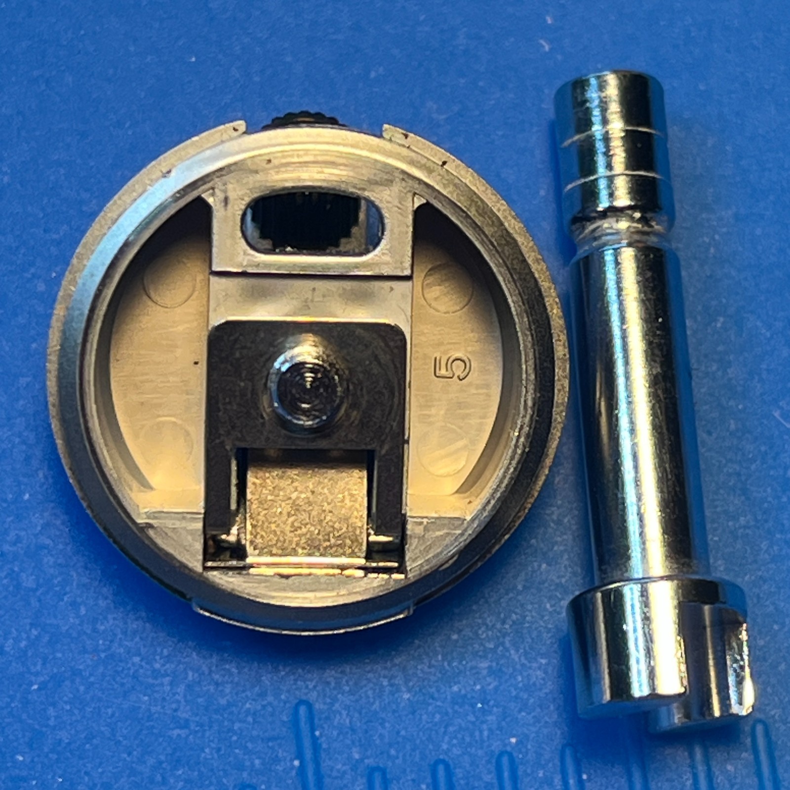 Canon AV-1 Film Rewind Knob & Shaft Spindle (Original Part)