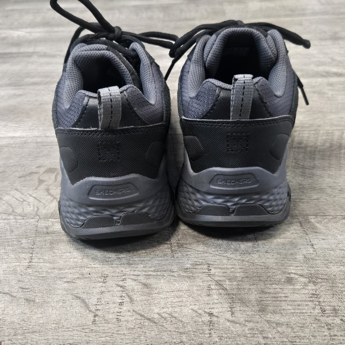Skechers Relaxed Fit Outland 2.0 Mens Sneaker Black View 5