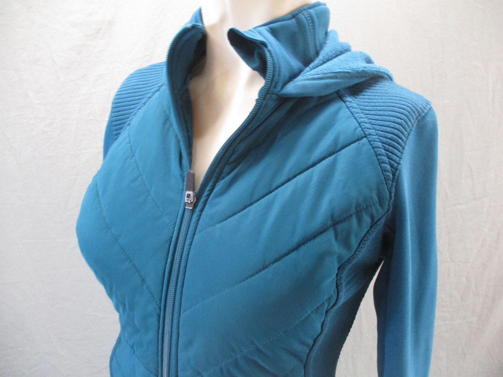 Giacca sportiva trapuntata Fila taglia XS donna teal full zip supporto colletto tasca 355