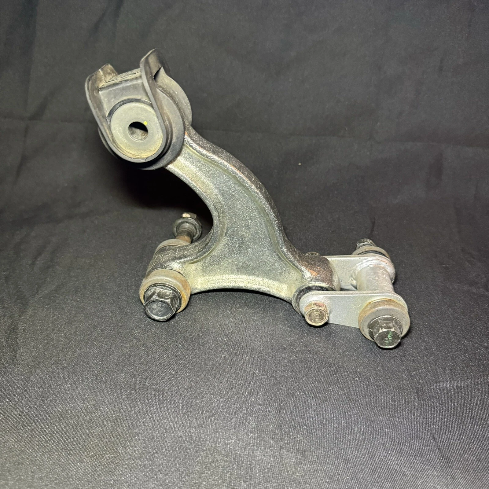 08-23 2017 Yamaha TTR125LE Shock Linkage Link Suspension TTR125L Yamaha OEM