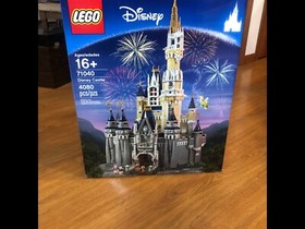 LEGO Disney: Disney&rsquo;s Cinderella Castle (71040)&nbsp;