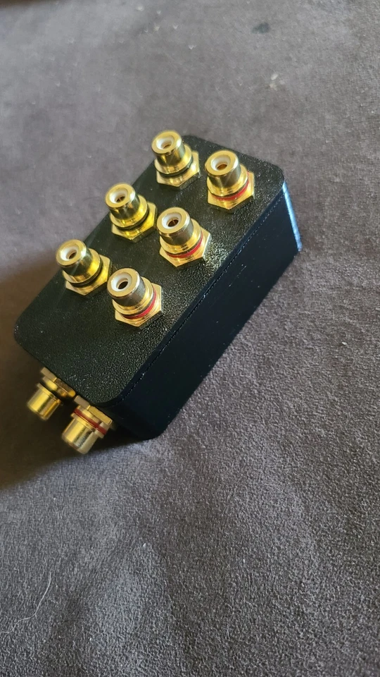 rca distribution block 1-3 rca splitter - Image 2 of 4