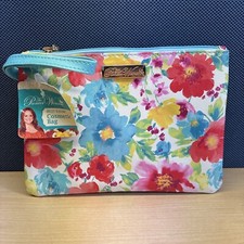 NEW The Pioneer Woman Breezy Blossom Cosmetic Bag Makeup Tote Wristlet Travel