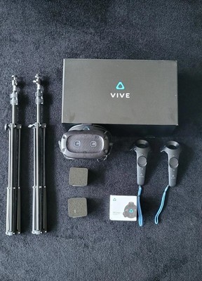 HTC Vive Cosmos Elite VR Headset Kit Full Set Complete System - GREAT Condition