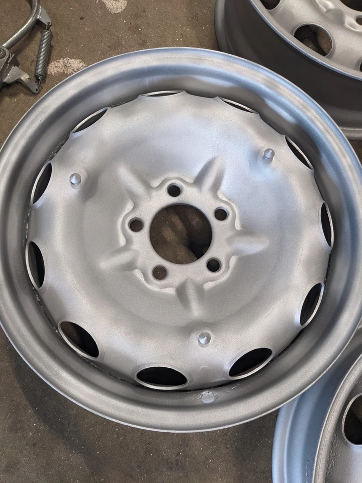 Alfa Romeo 102 Touring 2000 original steel wheels Fits 2600 1900 106 400x165 - image 4 of 4