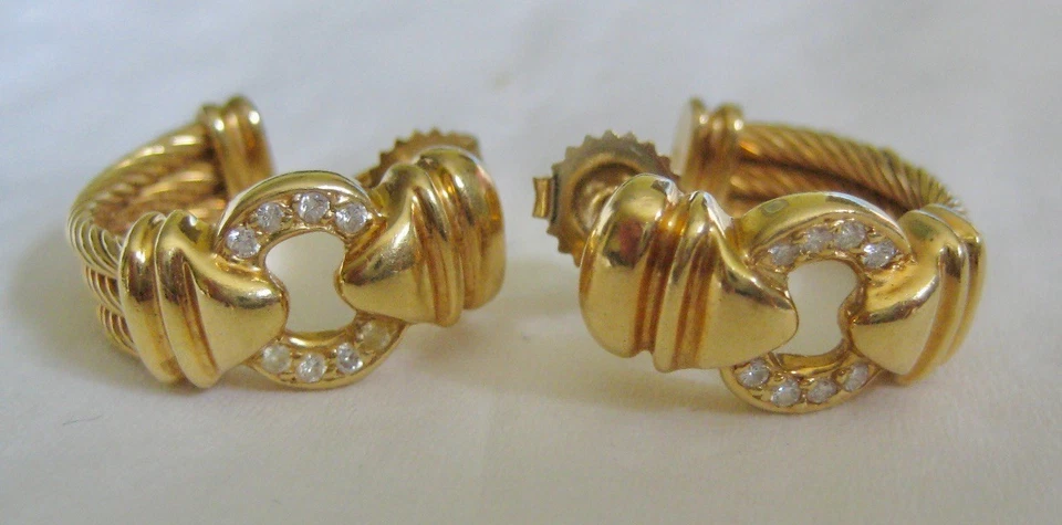 Pendientes de medio aro con cable de diamantes Philippe Charriol de oro amarillo de 18 quilates Foto 2 de 4