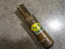 Vintage wooden Faulk's Lake Charles, LA WA-11 4 3/8" 2 x Intl CHAM Duck call EUC