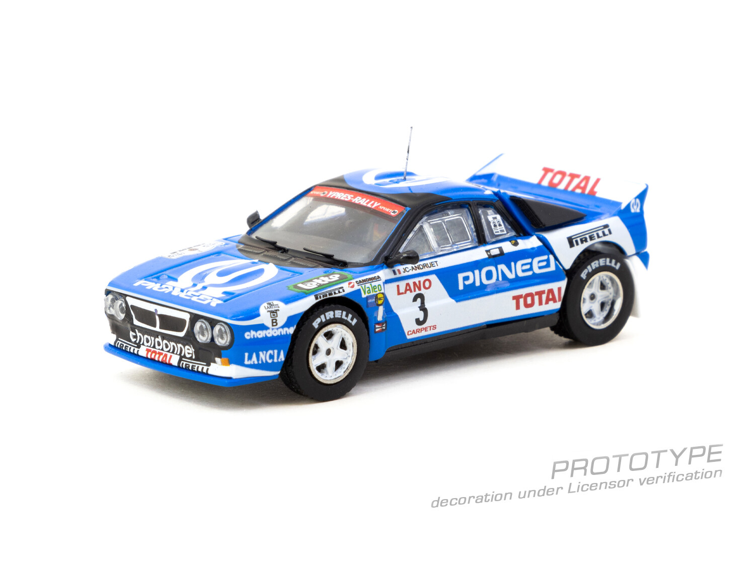 Tarmac Works 1/64 Lancia 037 Rally Ypres 1983 Racing Model