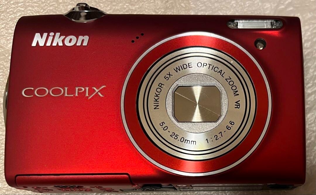 Nikon COOLPIX S5100 Compact Digital Camera 12.2MP 5x Optical zoom