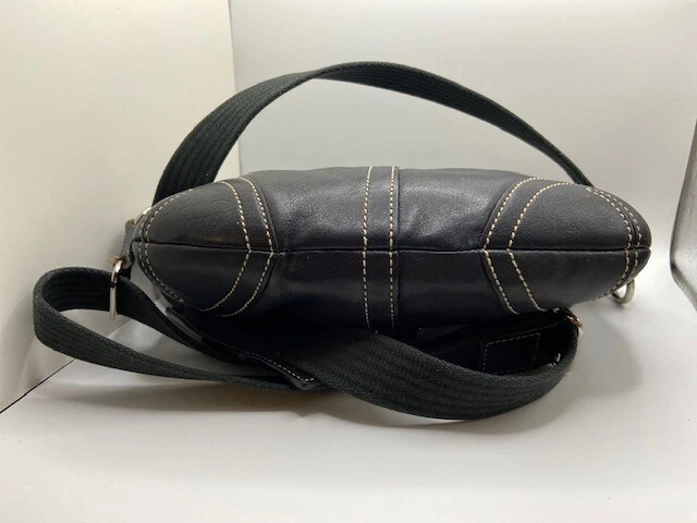 Bandolera Coach Hampton Soho negra vintage de 10" por 6" Foto 4 de 4