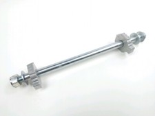 AXE DE ROUE ARRIERE KTM DUKE 125 2017-2022 / NE 38413