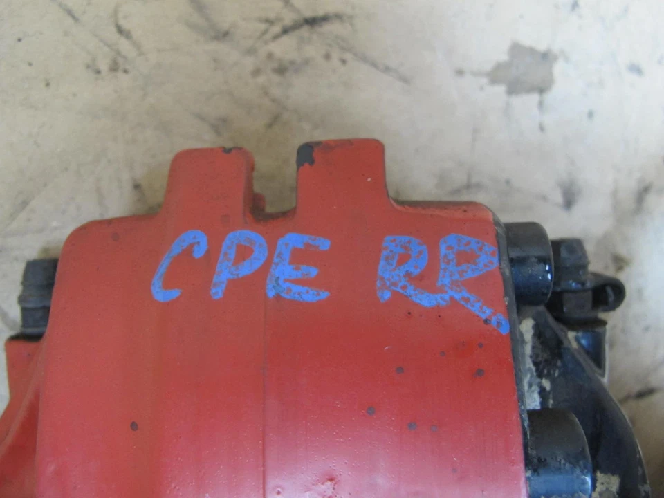 1987-1991 PORSCHE 928 S4 PINZA DE FRENO TRASERA IZQUIERDA Y DERECHA BREMBO CON JUEGO DE PASTILLAS Foto 3 de 4