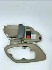 Tan  Left Door Handle & Bezel For Silverado Sierra Tahoe Yukon 96 97 98 99 