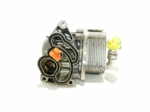 BMW 1 E82 E88 2011 Ölfiltergehäuse Oil Cooler Filter Housing Ölfilter 7574115