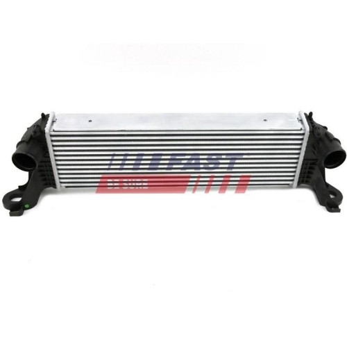 Échangeur Fast FT55526 : Évitez la Surchauffe de votre Iveco sous Charge Lourde