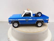 1985 CHEVROLET K-5 BLAZER NEW YORK CITY POLICE DEPT.   GREENLIGHT  1:64 DIE-CAST