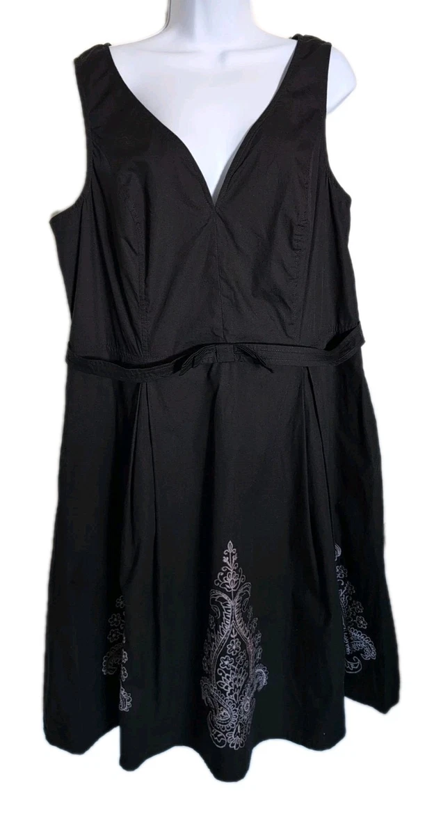 green emerald velvet dress Amazon.com: eShakti FX Filigree Embellished Tulle Overlay poplin midi Dress  Black/White/Violet : Clothing, Shoes & Jewelry main image 1