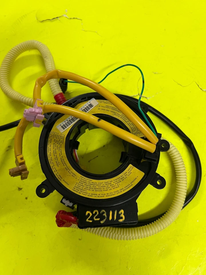 2012 Chevrolet Colorado relógio de direção mola cabo espiral fabricante de equipamento original - Imagem 3 de 4