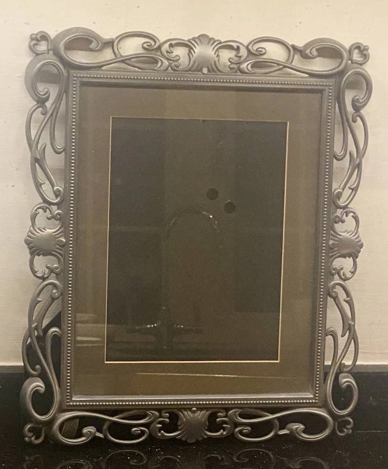 Vintage Art Nouveau Grey Metal Pic Photo Frame 10.5x12.5” Elegant Ornate Display - Image 2 of 4