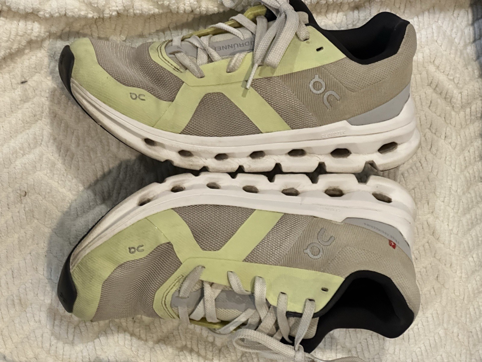 On Cloud Cloudrunner Ultralight Running Shoes Wom… - image 6