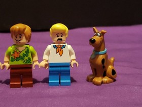 LEGO Scooby Doo Minifigure Lot Fred Shaggy Scooby Variant Retired Good Condition