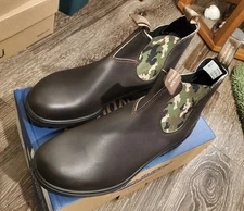 Blundstone Men's 2301 Brown/Green Camo Leather Boots - Size 9.5US