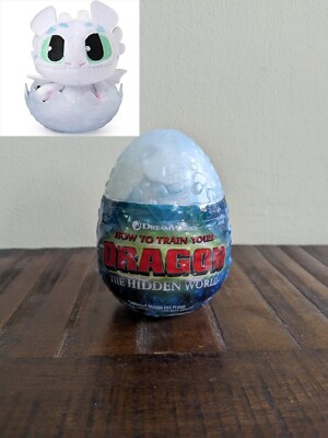 How to Train Your Dragon 3 The Hidden World White Egg - Rare, Blue Spots On Head