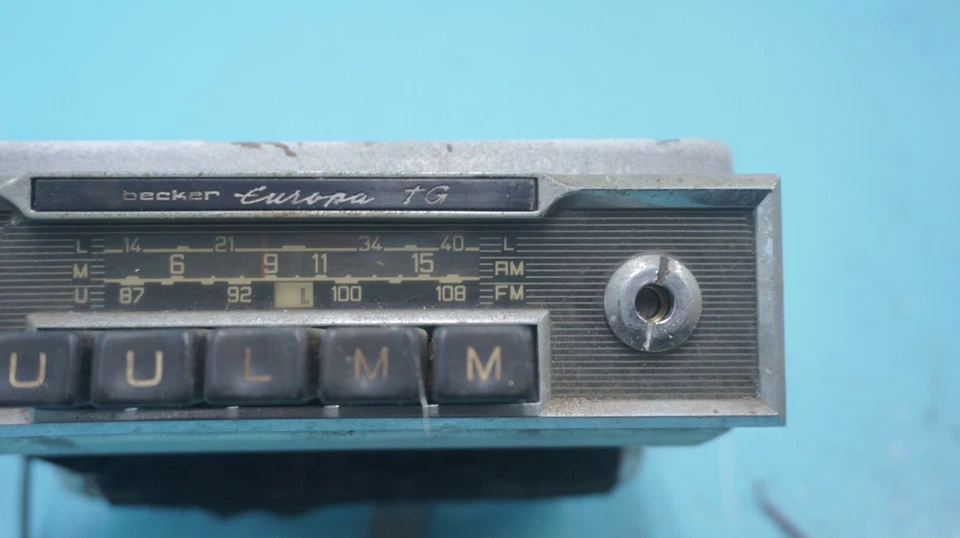 MERCEDES--BENZ W111 220SE 220SEB W112 , BECKER EUROPA TG SLU is not tested - Image 3 of 4