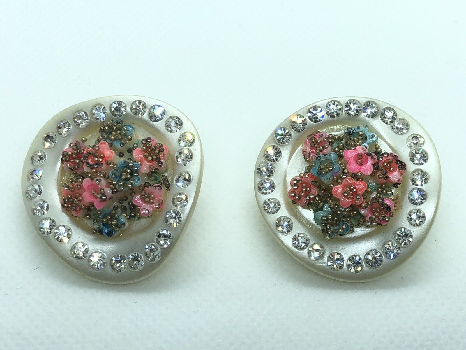 (3) Vintage Clip-On Earrings - Assorted Style & M… - image 9