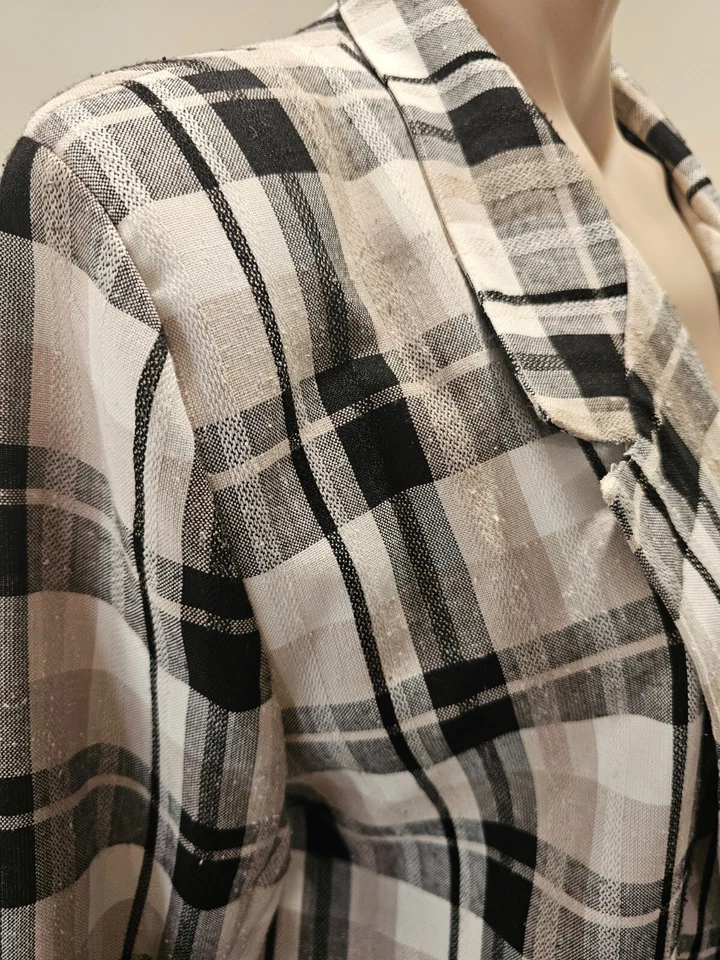 Vintage ** IMAGE AUSTRALIA ** Check ** Neutral Tones ** Single Breast ** Jacket - Image 4 of 4