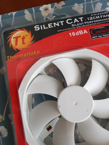 Thermaltake Slient Cat 12CM case fan 120x120x25 16dBA NEW - Photo 3/6