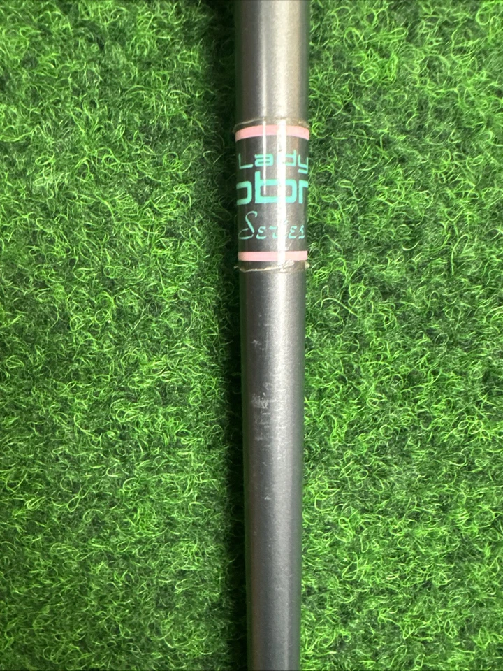 COBRA Baffler Blade 7-Eisen - Damen (Graphit, 35,5 Zoll, Rechts, Ladies Flex) - Bild 4 von 4