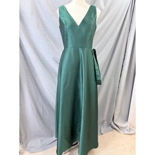 Alfred Sung Emerald Green Sateen V-Neck Sleeveless A-Line Maxi Gown Dress