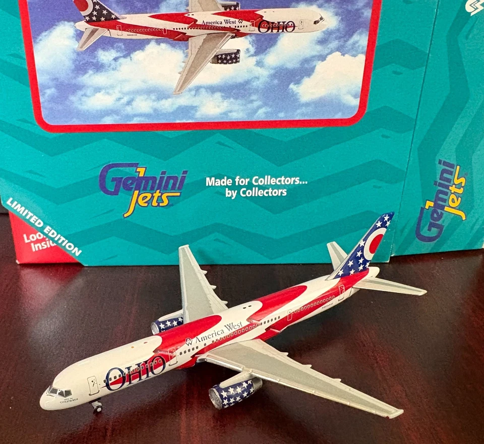 Gemini Jets America West Airlines Boeing 757-200 "Ohio" escala 1/400 Foto 2 de 3