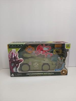 Alien Collection Xenomorph Attack Space Colony Defense Alien Battle Set New