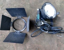 Smith Victor Model 710 600W Photographic Light - AS IS parts