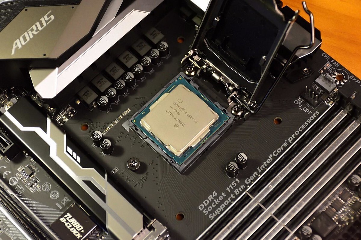 Intel Core i7-8700 8th Gen 3.2 GHz 12MB cache CPU Processor