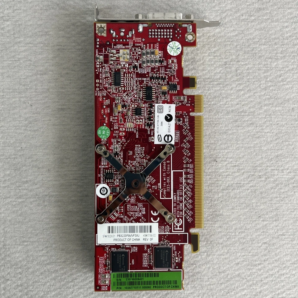 HP 410199-002 Radeon X1300 256MB PCIe Graphics Card, LP Bracket SPS 413023-001 - Image 2 of 3