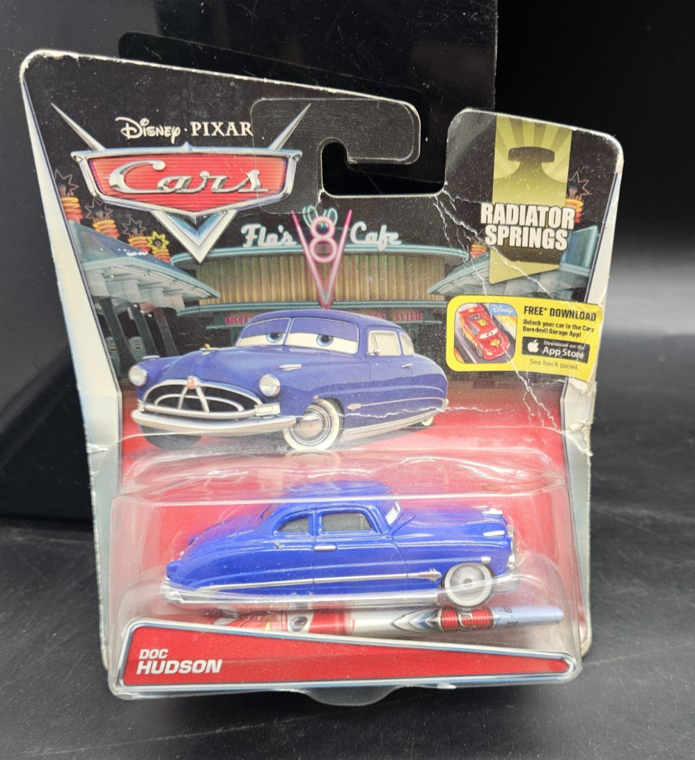 Disney Pixar Doc Hudson マグカップ　カーズ　Cars Disney Pixar Cars 2013 Radiator Springs Doc Hudson on card | eBay
