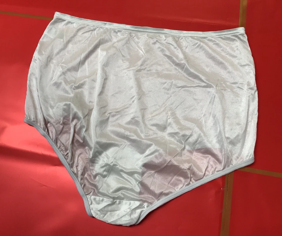 Panty Vintage Vanity Fair 100% Poli Floral Talla 8/46 Estilo 13001 Granny Sissy Foto 4 de 4