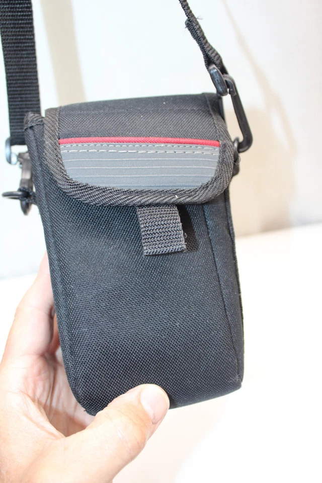 Cinturón de cámara Olympus Zoom de colección negro rojo a rayas correa bandolera bolsa Foto 2 de 4