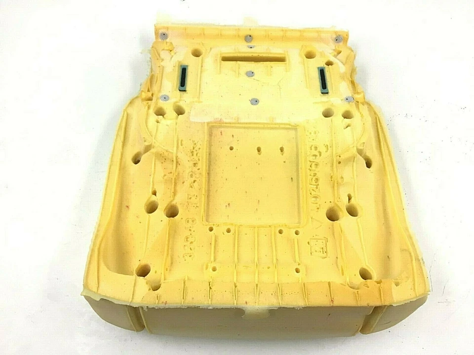 Cojín inferior refrigerado por calefacción asiento delantero Chevrolet Silverado GMC Sierra nuevo OEM Foto 4 de 4