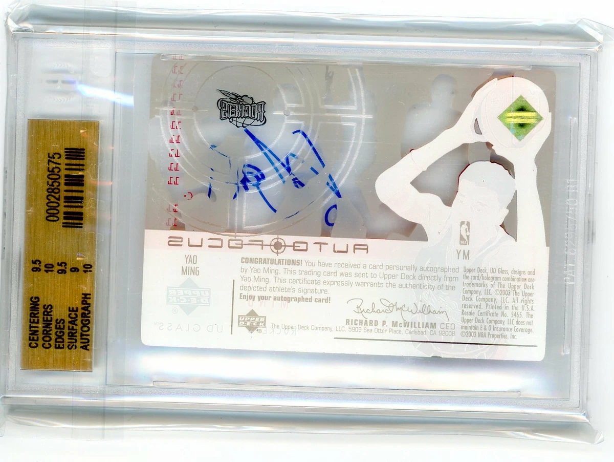 2002/03 UD Glass Rookie Auto Focus #YM Yao Ming BGS 9.5