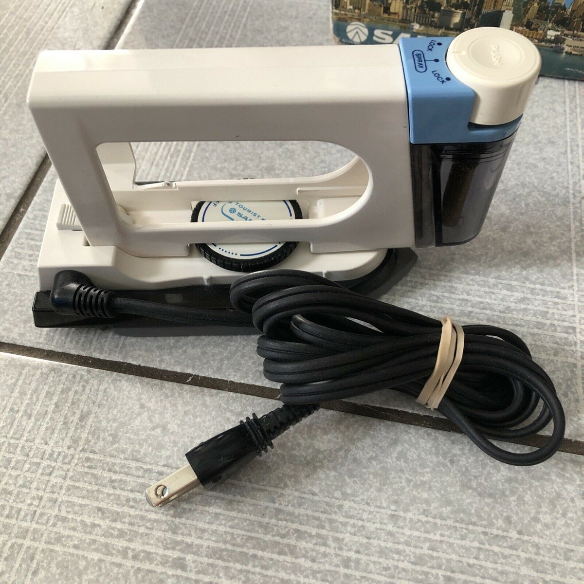 Sanyo Tourist Mini Iron For Travel Portable Ironing with